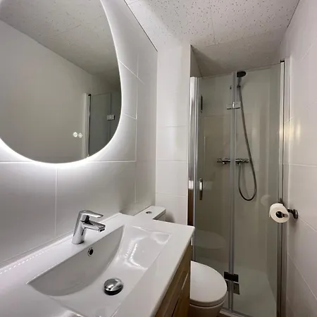 Apolo Iv - Inmodream 칼페