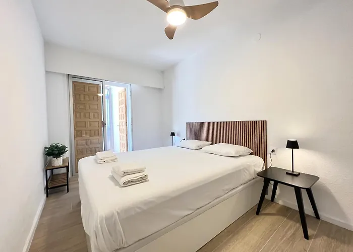 Apolo Iv - Inmodream