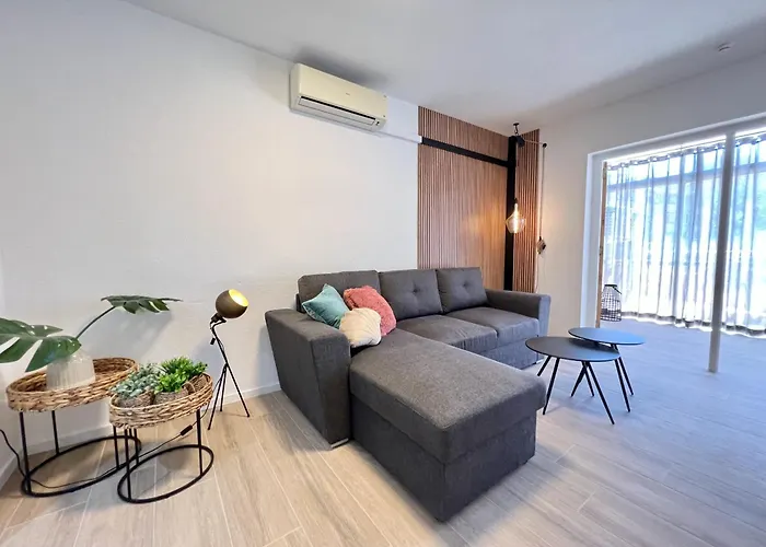 Apolo Iv - Inmodream *